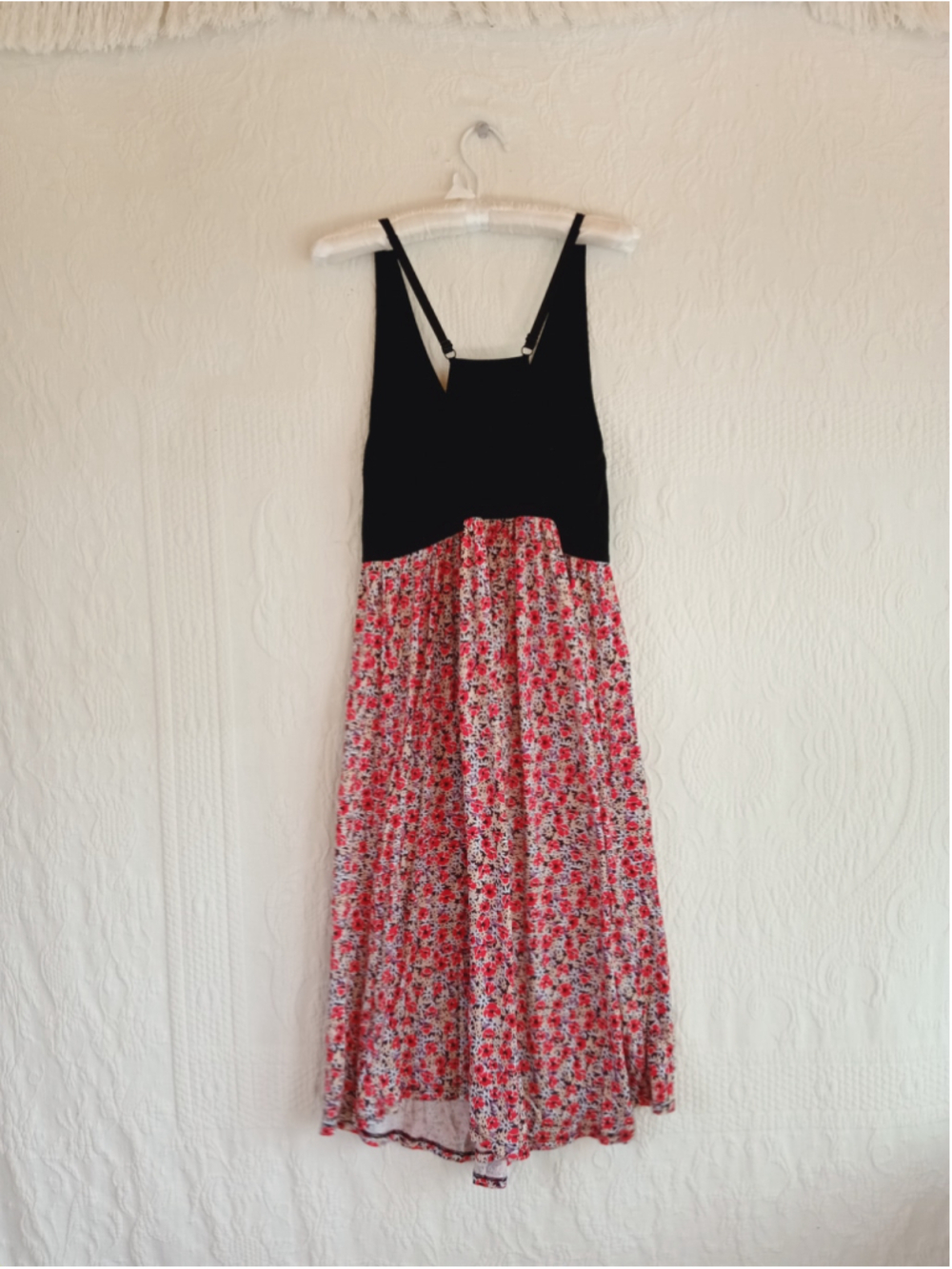 Black Red Ditsy Floral Midi Dress Fit n Flare Stretch Top Flowy comfy cottagecor - Picture 5 of 8